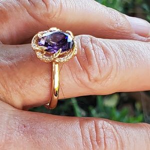 Jewelry - Amethyst and Diamonds size 7.5 /8 sparkling dazzle Jewelry - Amethyst and Diamonds size 7.5 /8 sparkling dazzle
